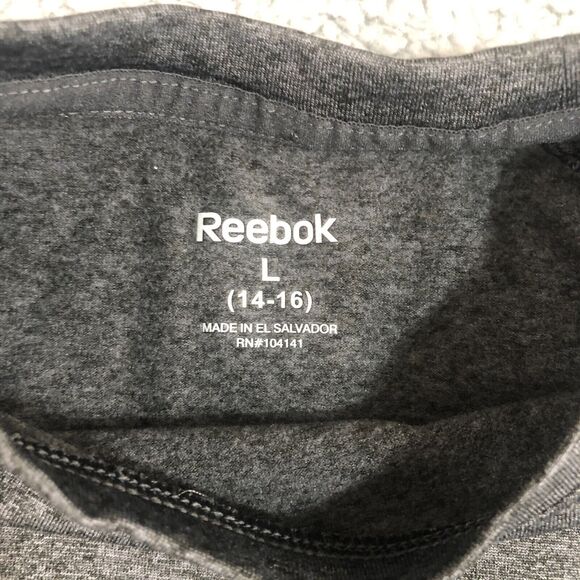Reebok Shirt Kids Large Gray Logo Spell Out Pullover Crew Neck Speedwick Outdoor - Picture 3 of 8